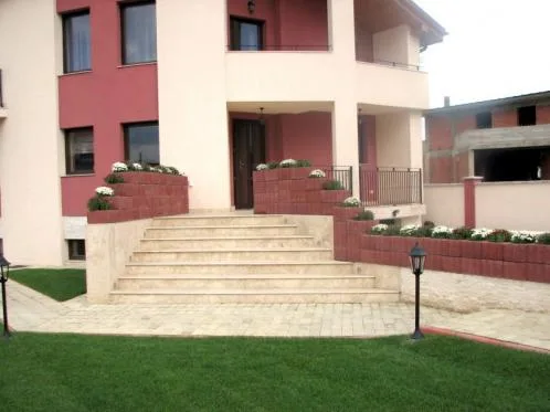 Cluj -Napoca - Amenajari spatii verzi