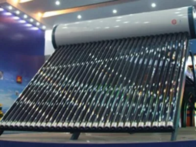 Panouri solare - turbine eoliene - Bals / Olt