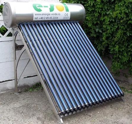 Panouri solare - turbine eoliene - Bals / Olt