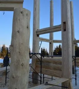 Case din busteni si mobilier de gradina Suceava