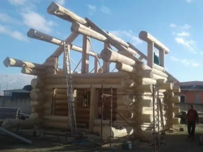 Case din busteni si mobilier de gradina Suceava