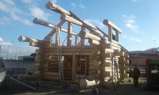 Case din busteni si mobilier de gradina Suceava