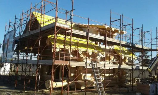 Case din busteni si mobilier de gradina Suceava