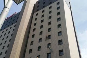 BETA ALPIN Alpinism utilitar in Bucuresti si in tara