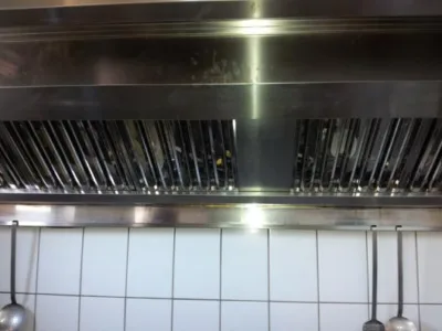 Reparatii echipamente frigorifice