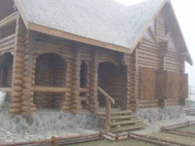 Case din lemn masiv - Buzau