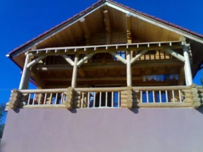 Case din lemn masiv - Buzau