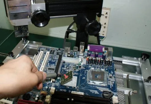 Service Reparatii Audio/Video