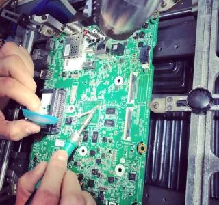 Reparatii televizoare si monitoare LCD sau LED Bucuresti