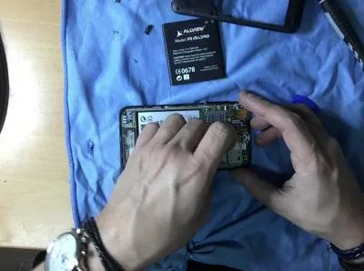 Comercializare piese GSM - Service GSM si Tablete