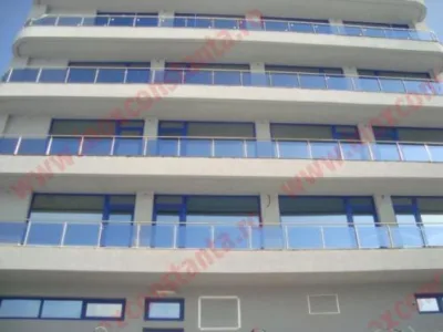 Balustrade si scari din inox sau lemn