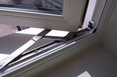 Reparatii - plase insecte - tamplarie PVC - Bucuresti si Ilfov