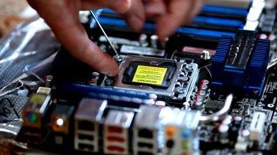 Reparatii Calculatoare si Laptopuri Bucuresti