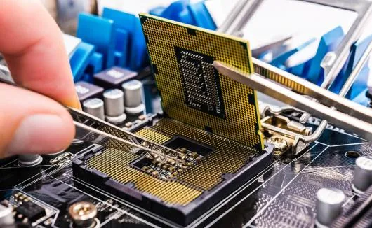 Service sisteme desktop - hardware & software