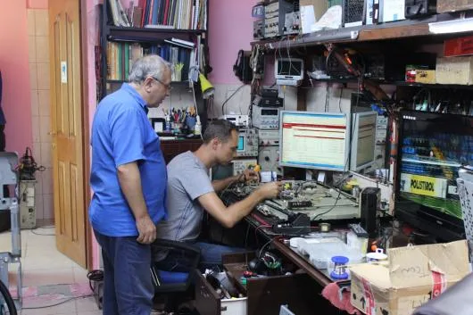 Reparatii TV la domiciliu Bucuresti