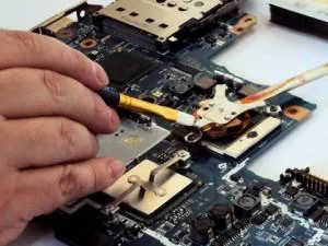 Reparatii laptop si computere