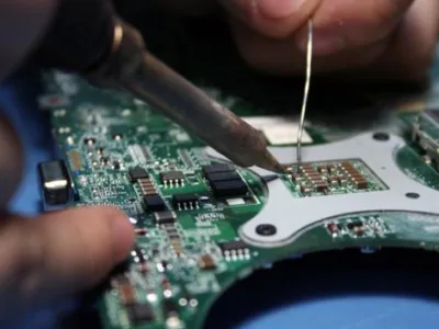 Reparatii laptop si computere