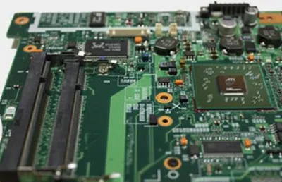 Service calculatoare - retele