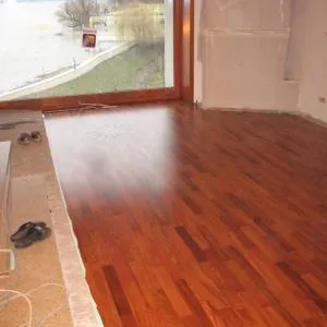 Raschetare parchet - reconditionare parchet Bucuresti si Ilfov