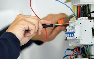 Executie si reparatii instalatii electrice Bucuresti