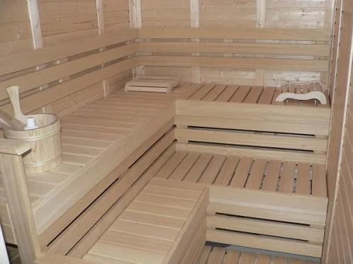 Odorheiu Secuiesc / Harghita - Constructii de saune si case din lemn