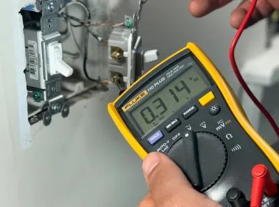 Executie si reparatii instalatii electrice - Bucuresti si Ilfov