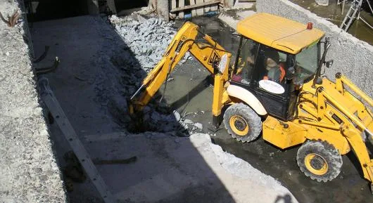 Inchirieri utilaje Iasi