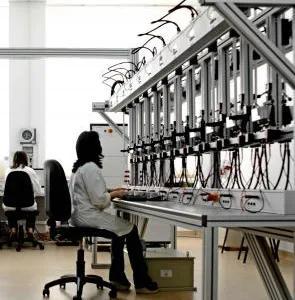 Echipamente si solutii pentru energia electrica