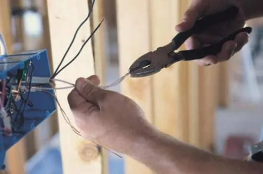 Electricieni Non Stop - Bucuresti