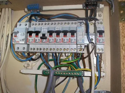 Proiectare si executie si mentenanta instalatii electrice Bucuresti si Ilfov
