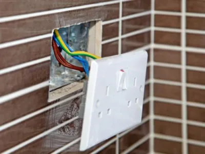 Bransamente electrice si sisteme de energie solara - Bucuresti