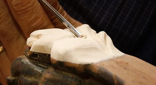 Reconditionare mobilier Bucuresti si in tara