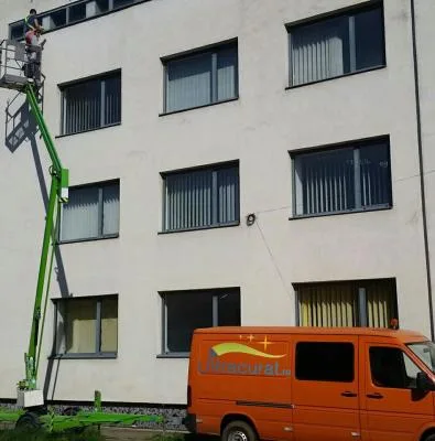 Ultra Curat Servicii de curatenie profesionala in Brasov.