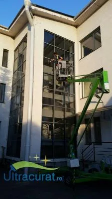Ultra Curat Servicii de curatenie profesionala in Brasov.