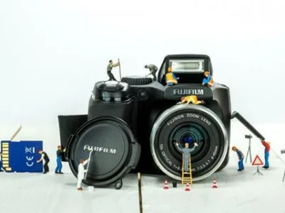 Reparatii videoproiectoare si camere foto Bucuresti