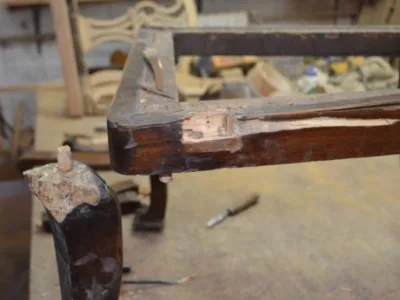 Restaurare si reconditionare mobilier vechi Bucuresti