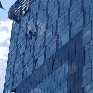 Firma de curatenie cu program Non Stop - Bucuresti