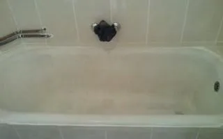 Bucuresti / Emailari -cazi -baie.ro