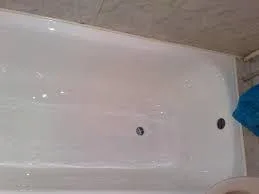 Bucuresti / Emailari -cazi -baie.ro