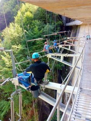 AlpinBist Alpinism Industrial Cluj
