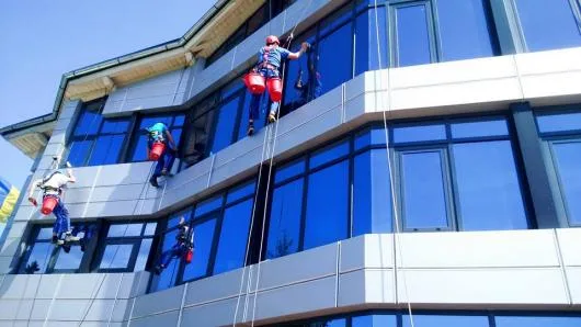 AlpinBist Alpinism Industrial Cluj