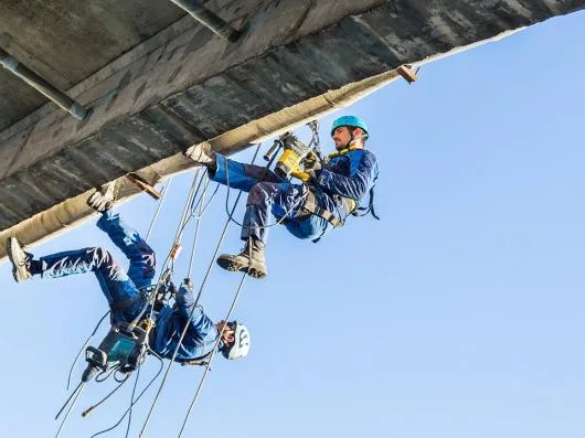 AlpinBist Alpinism Industrial Cluj