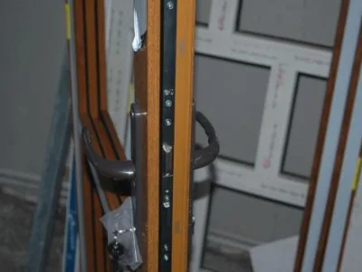 Tamplarie pentru constructii din PVC si lemn stratificat - Fagetu / Prahova
