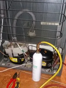 Service - incarcare cu freon,schimbare motor frigidere si combine frigorifice - Bucuresti