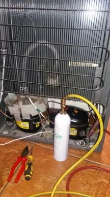 Service - incarcare cu freon,schimbare motor frigidere si combine frigorifice - Bucuresti