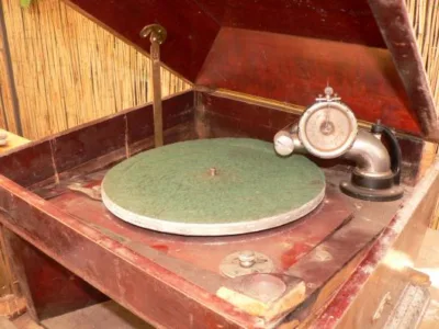 Reparatii patefoane - gramofoane - cutii muzicale Bucuresti