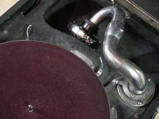 Reparatii patefoane - gramofoane - cutii muzicale Bucuresti