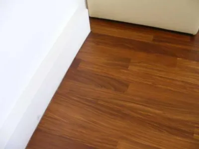 Parchet si decoratiuni din lemn masiv - Suceava