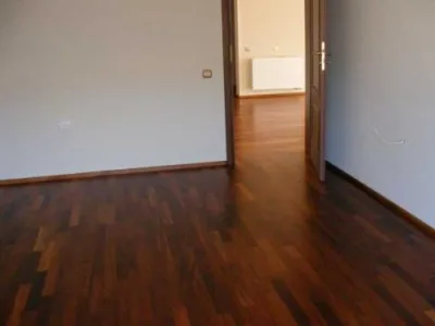 Parchet si decoratiuni din lemn masiv - Suceava