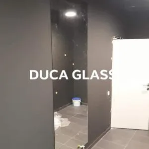 Bucuresti - Oglinzi si geamuri la comanda